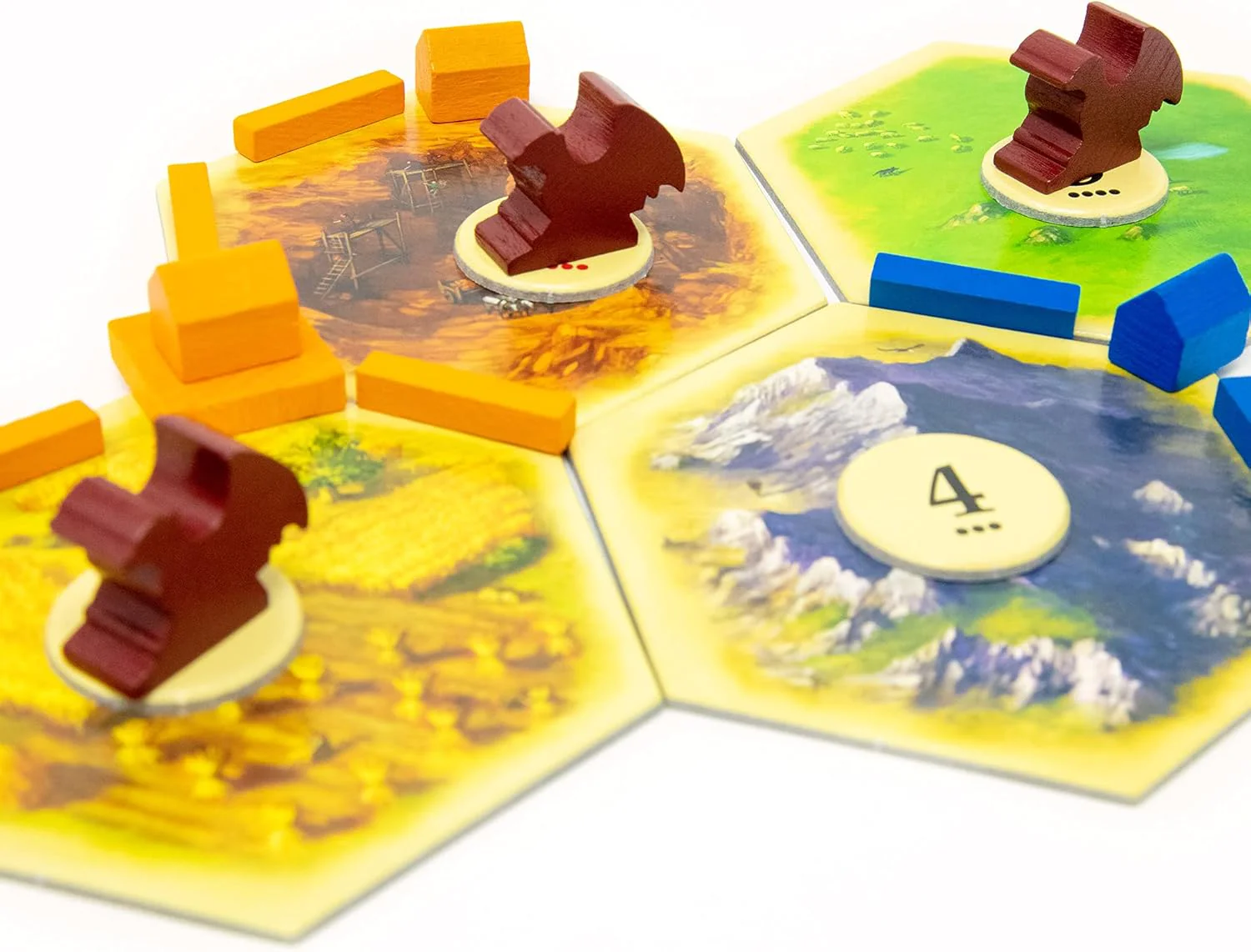 Catan: Treasures, Dragons, & Adventurers - Image 3
