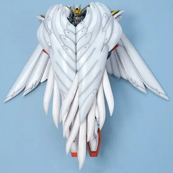 Gunpla: 1/60 Perfect Grade Wing Gundam Zero Custom (77659) - Image 3