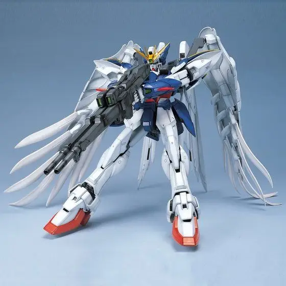 Gunpla: 1/60 Perfect Grade Wing Gundam Zero Custom (77659) - Image 4