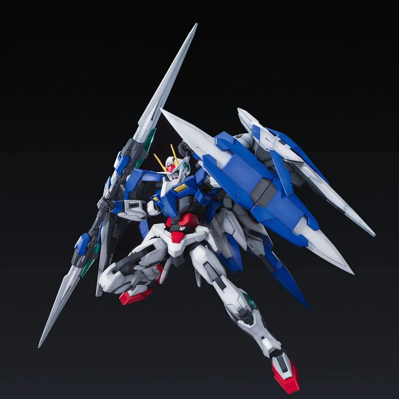 Gunpla: MG 00 Raiser Gundam 1/100 (2128733) - Image 2