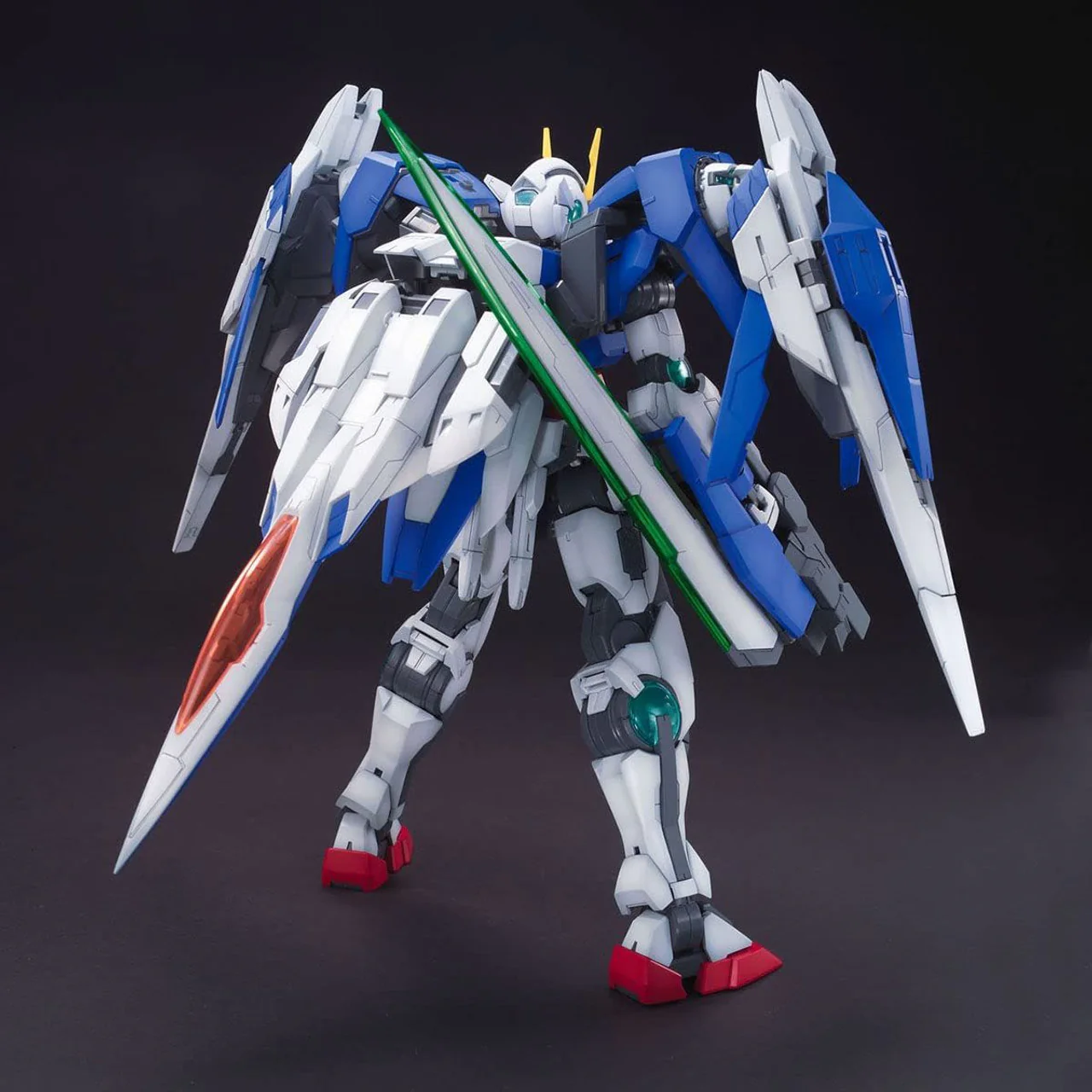 Gunpla: MG 00 Raiser Gundam 1/100 (2128733) - Image 3