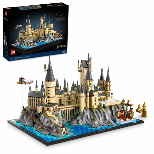 Lego: Harry Potter - Hogwarts Castle and Grounds - Image 2