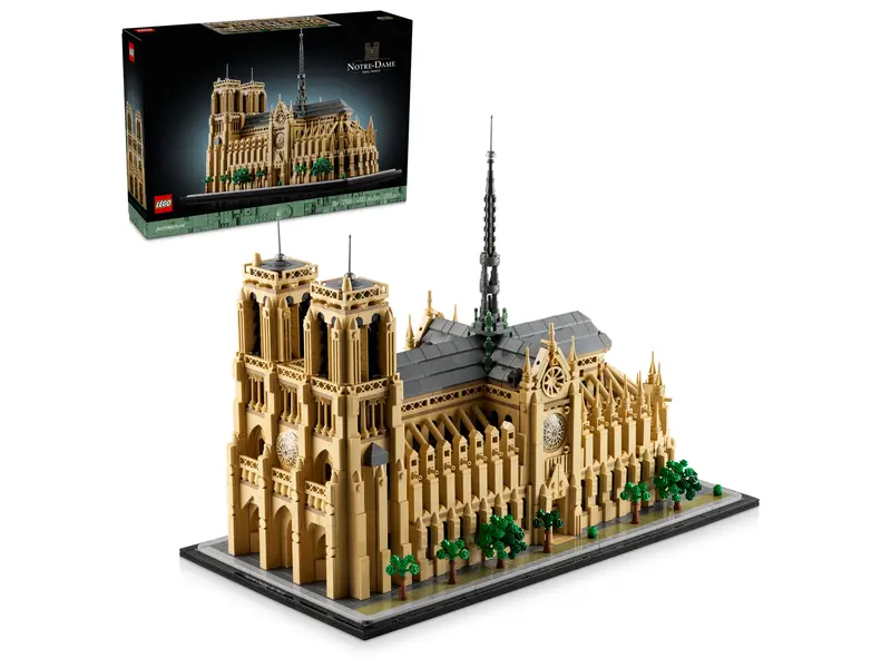 Lego: Architecture - Notre-Dame de Paris - Image 2