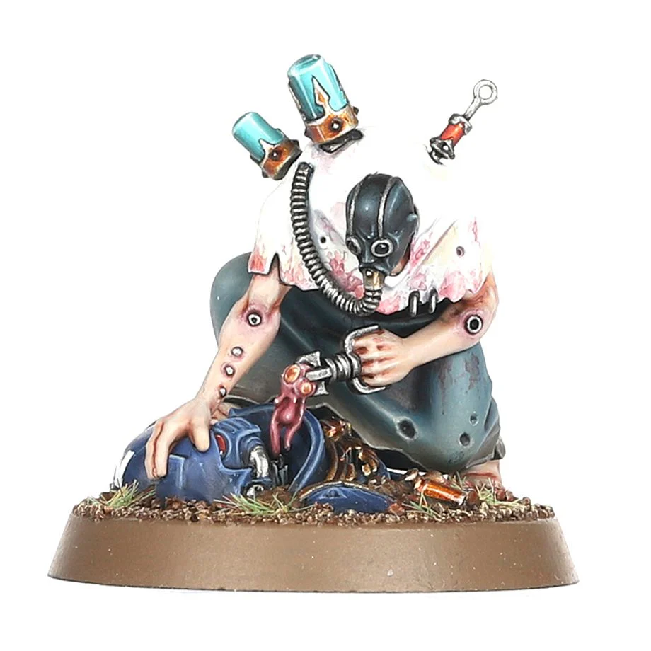 Warhammer 40K: Chaos Space Marines - Fabius Bile - Image 3